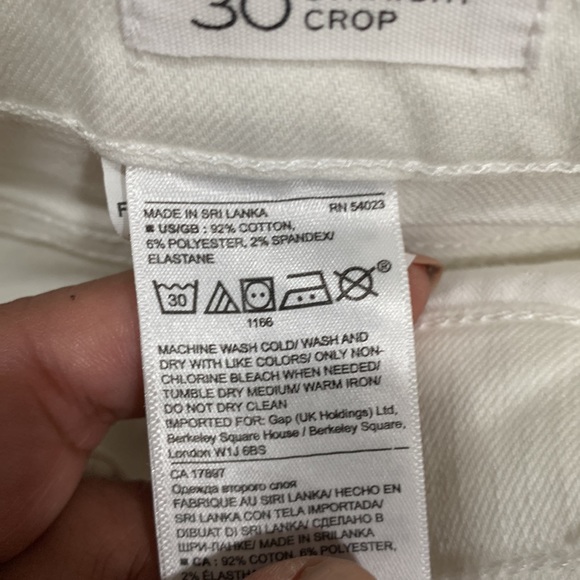 Banana Republic Frayed Straight Crop Jeans - Picture 6 of 7